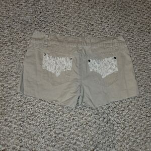 BKE Casual Preloved Short Shorts Women's Size 26